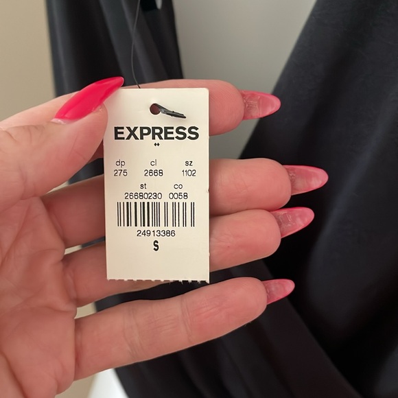 (NWT) Express Women’s Black Bodysuit, Small - Picture 9 of 15